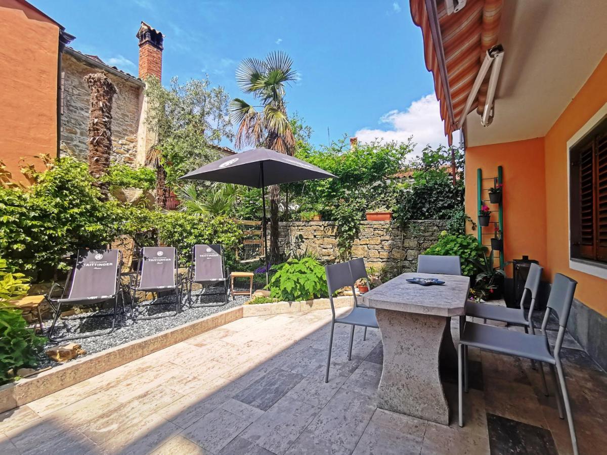 Apartment Lara With Affordable Parking *
